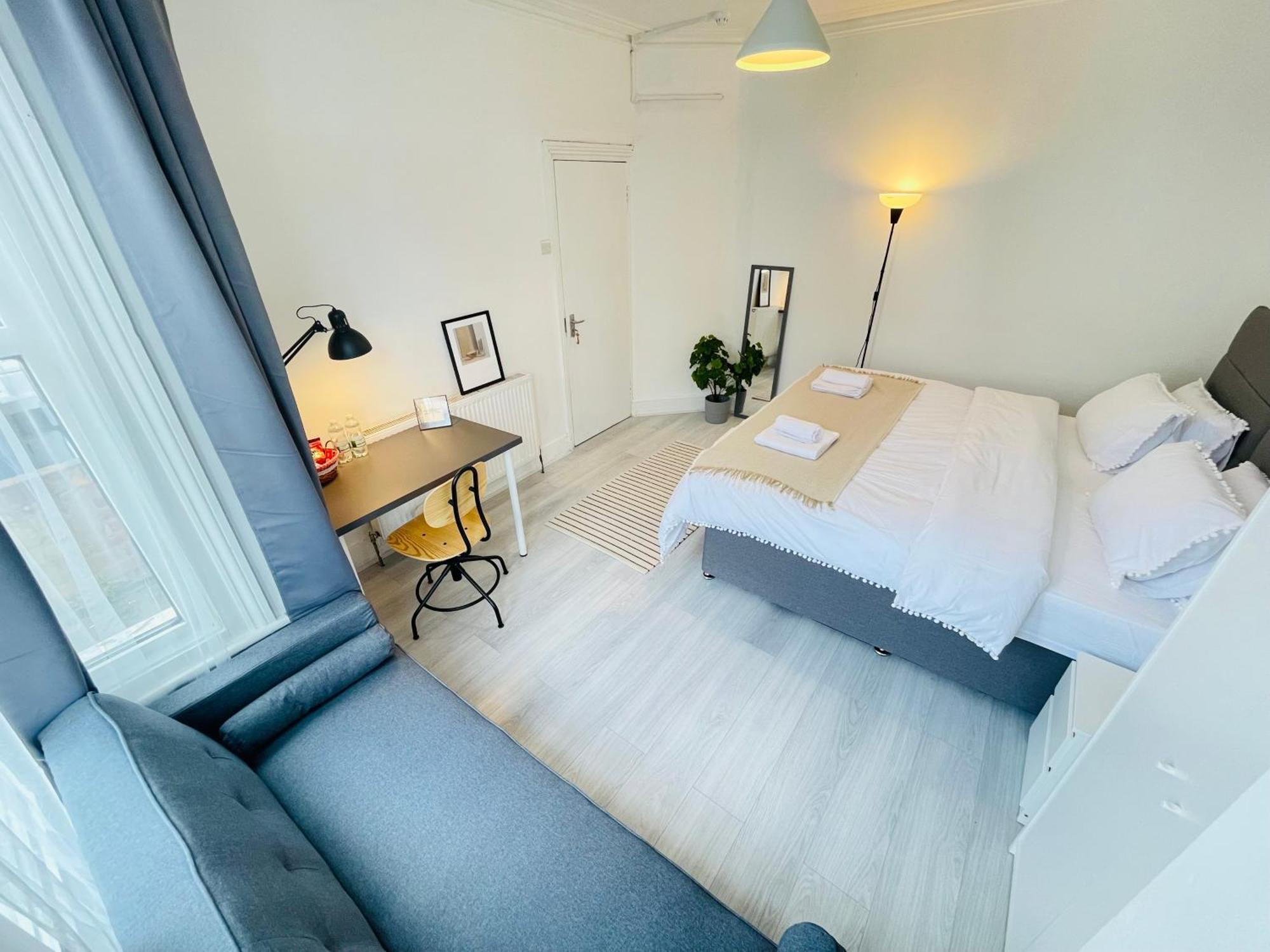 Leytonstone House - Sleepylodge Pensiune